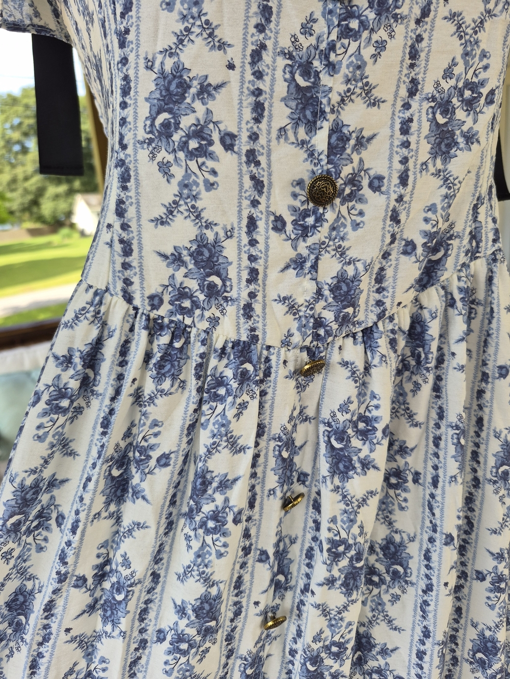 Blu Pepper tie strap Maxi Blue Vertical Ditsy Floral Stripe dress L - Picture 4 of 12